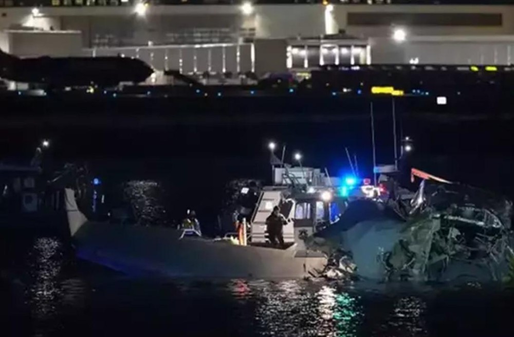 Təyyarə və helikopter qəzasına aidYENİ GÖRÜNTÜLƏR ORTAYA ÇIXDI